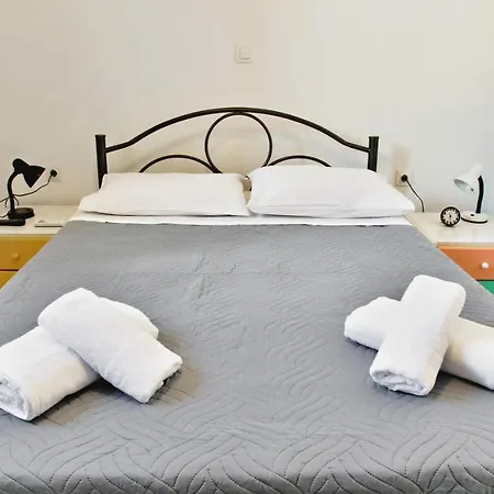 Blue Bay Apartment Gouvia Esterno foto