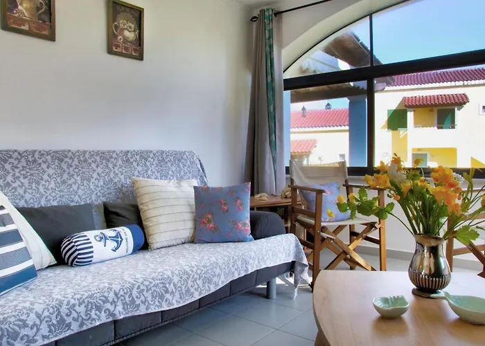 Blue Bay Apartment